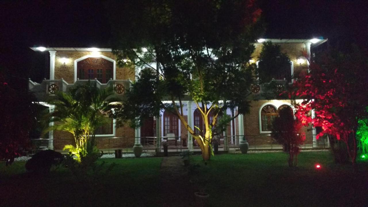 Serendib Garden Resort Habarana Bagian luar foto