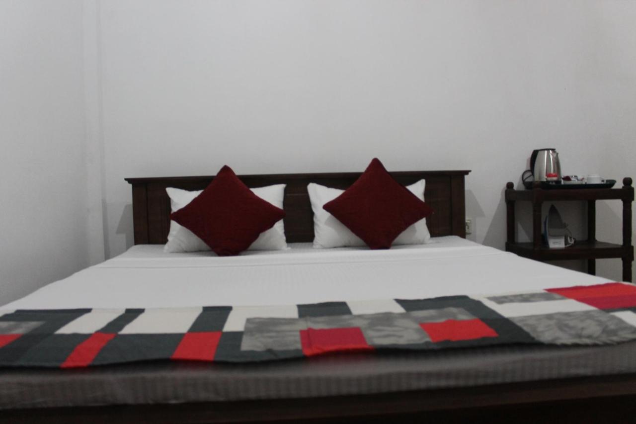 Serendib Garden Resort Habarana Bagian luar foto